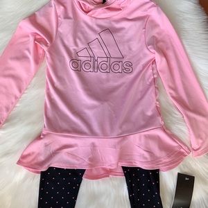 NWT adidas 2pc Set Light Pink Girls Size 4t